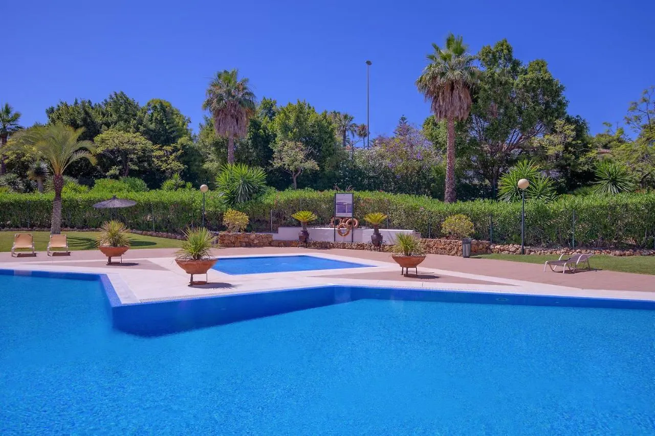 Apartment 3 Dormitorios En Las Gaviotas Ref G1 209 Marbella Spain