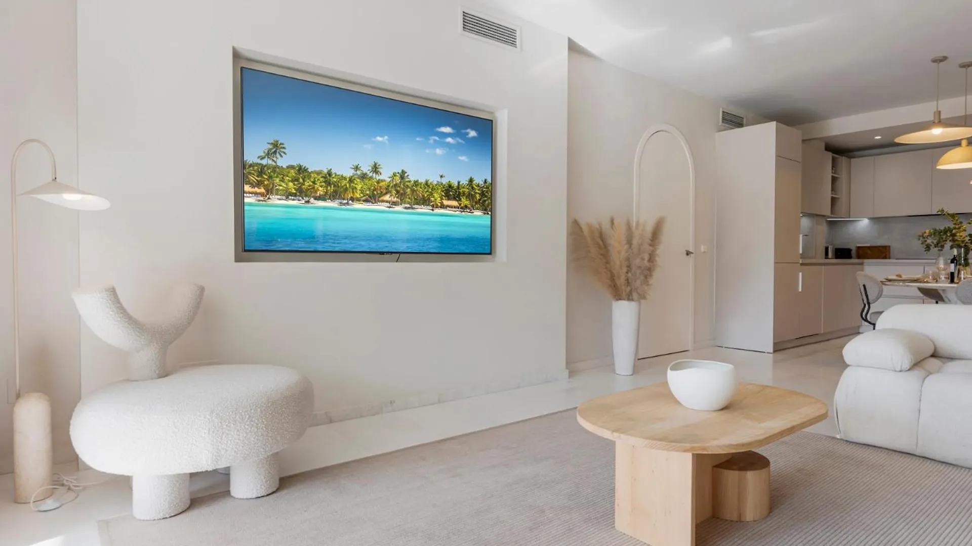Apartment 3 Dormitorios En Las Gaviotas Ref G1 209 Marbella