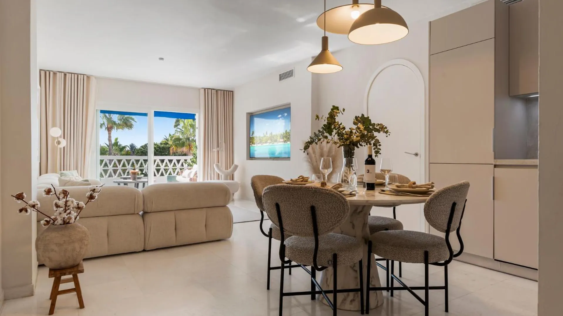 3 Dormitorios En Las Gaviotas Ref G1 209 Marbella 0*,  Spain